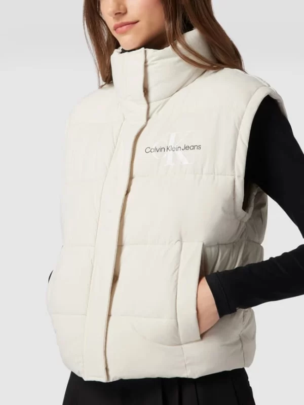 Calvin Klein Jeans Steppweste Mit Stehkragen – Offwhite 4