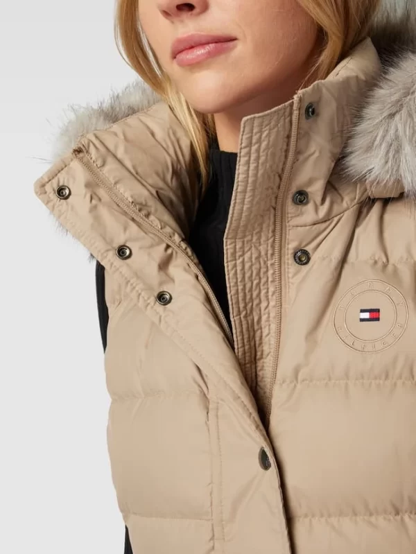 Tommy Hilfiger Daunenweste Mit Label-Detail – Beige 4