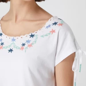 Montego Shirt Mit Floralen Stickereien – Weiß 11