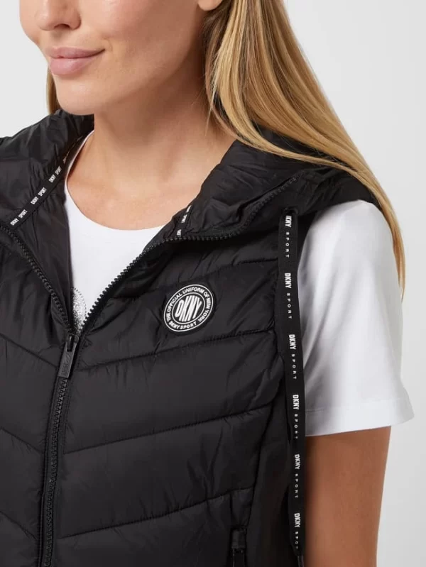 DKNY PERFORMANCE Steppweste Mit Kapuze – Schwarz 4
