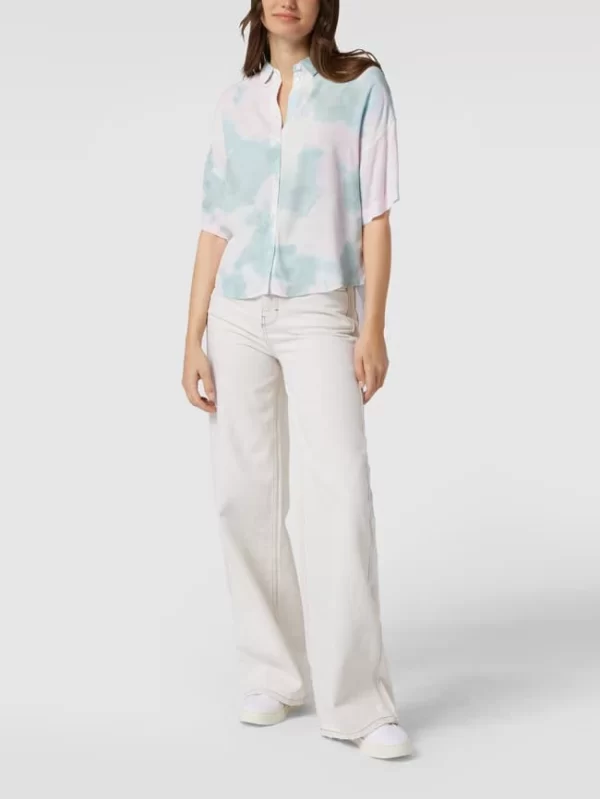 Jake*s Casual Bluse Im Batik-Look – Olivgrün 1