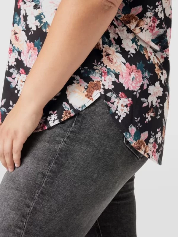 ONLY CARMAKOMA PLUS SIZE Blusenshirt Mit Floralem Muster Modell ‘Carvica’ – Schwarz 4