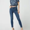 Pepe Jeans Cropped Blusenshirt Im Off-Shoulder-Look Modell ‘Erika’ – Marineblau 17